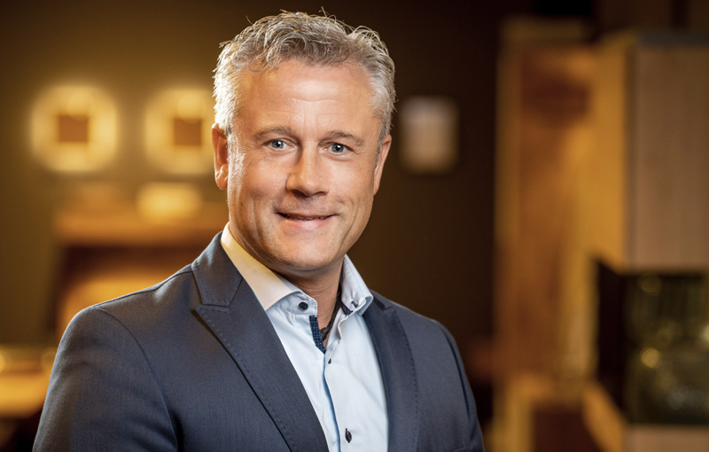 André Visang